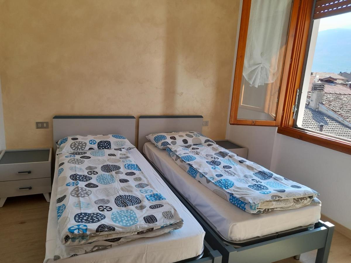 דירות טיניאלה Casa Giulia Sul Garda מראה חיצוני תמונה